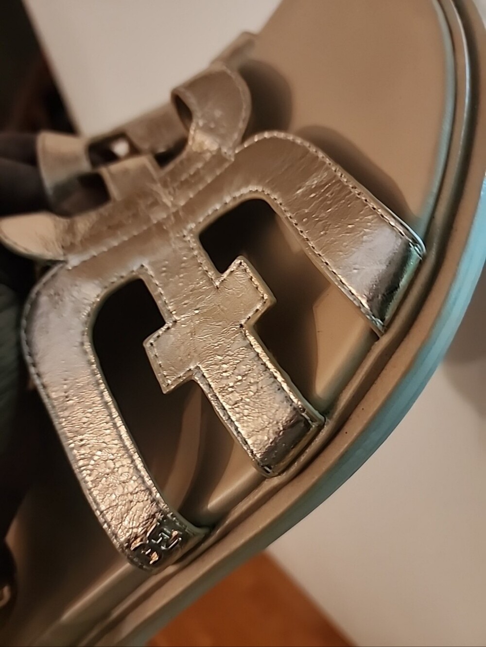 Metallic Logo Slide Sandals - Rose Gold - Picture 7 of 7